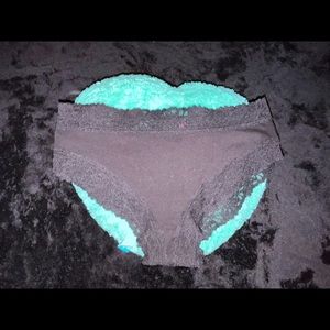 Victoria secret pink cheeky cotton lacy edgy panty size Xl black never been worn